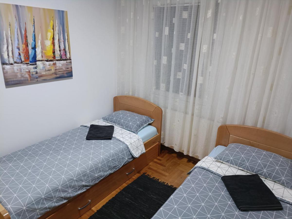 Serbian Home With Garden Krnjaca ภายนอก รูปภาพ